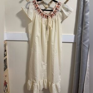 70s Embroidered Nighty